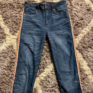 Abercrombie and Fitch ankle crop skinny jeans